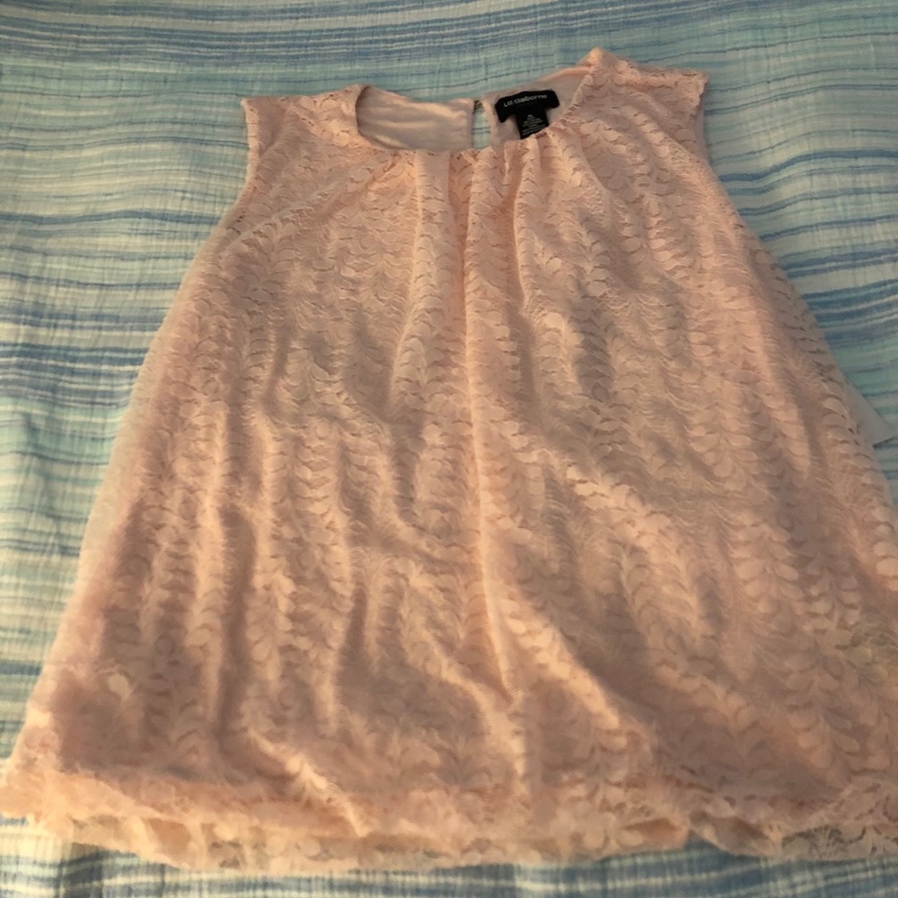 Liz Claiborne Lace Sleeveless Top.